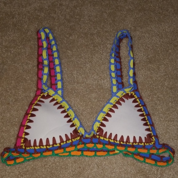 Kini - Picture 3 of 4